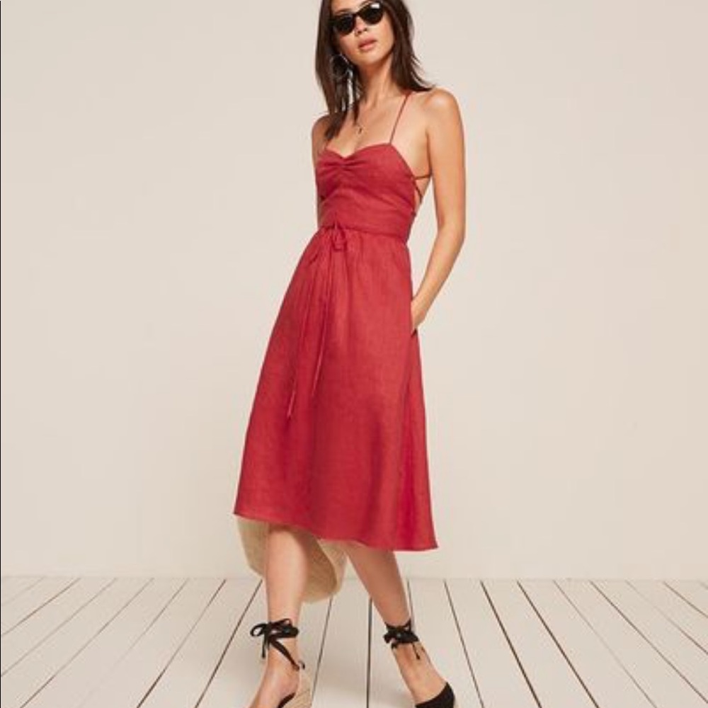 Reformation linen Pepper lace-up open back midi dress in cherry size 0
